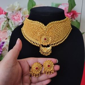Gold plated bollywood Indian bridal necklace